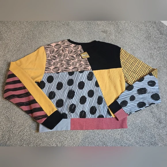Vans X Disney Nightmare Before Christmas Mixed Pattern Crewneck Sweatshirt Small - Picture 2 of 11
